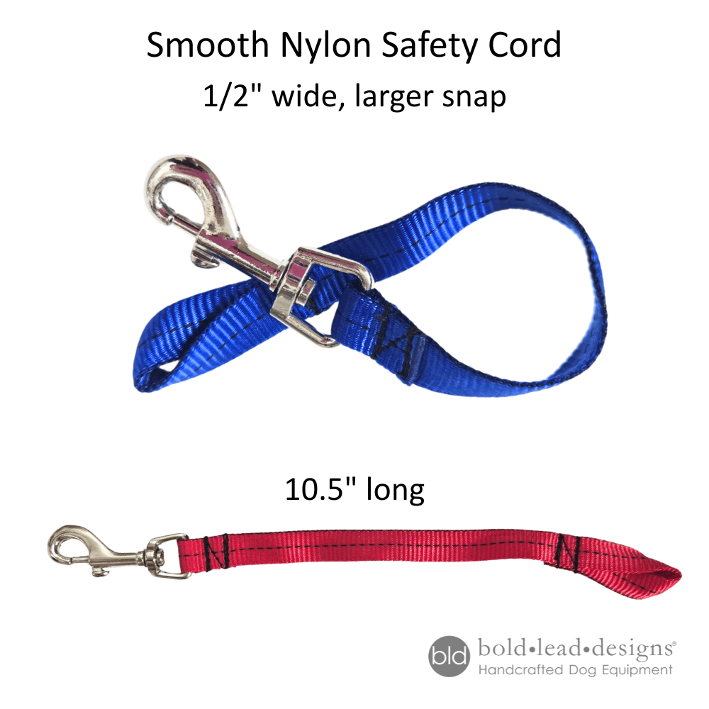 A blue and red nylon safety cord on a white background with text of measurements